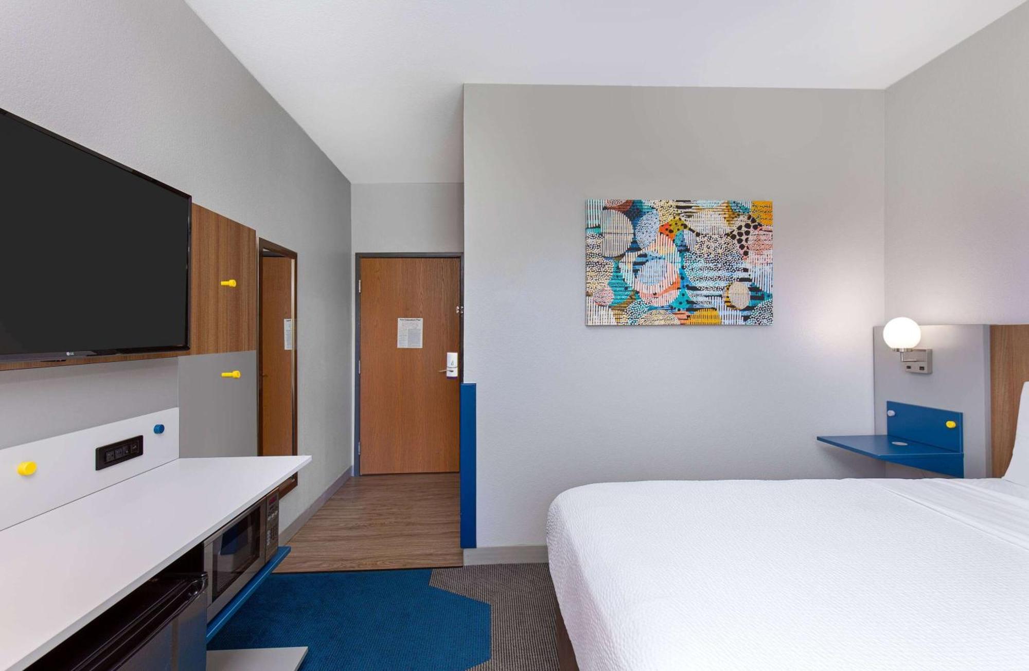 Microtel Inn And Suites By Wyndham Opelika Kültér fotó